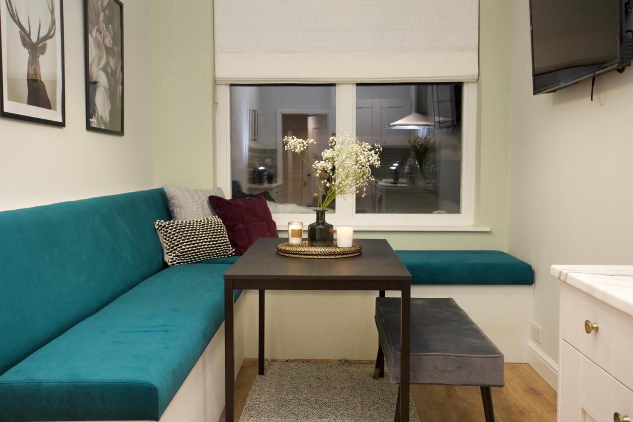 Lincoln House Apartments Бакстон Екстер'єр фото