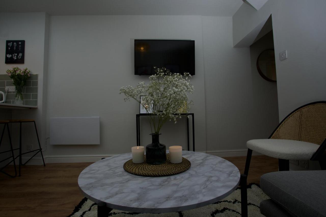 Lincoln House Apartments Бакстон Екстер'єр фото