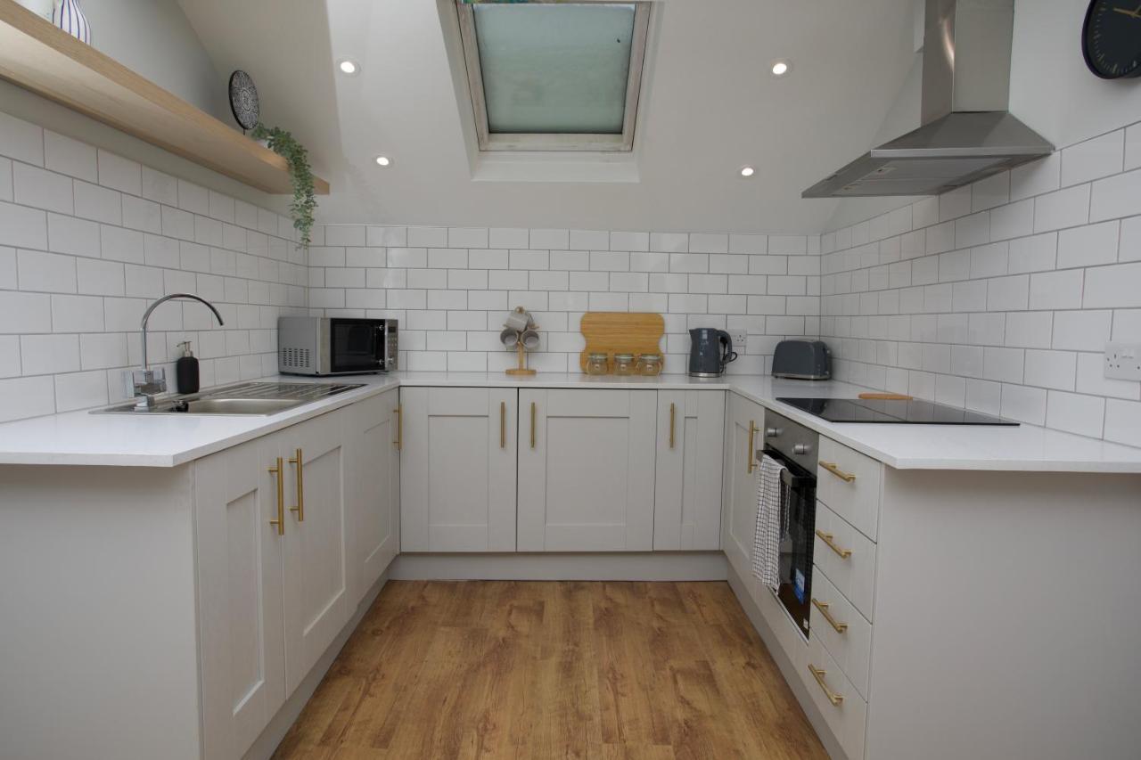 Lincoln House Apartments Бакстон Екстер'єр фото