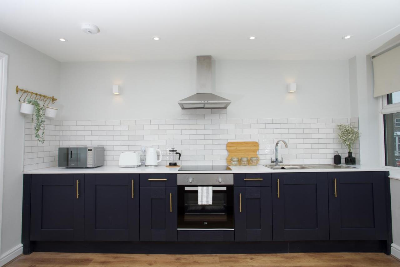Lincoln House Apartments Бакстон Екстер'єр фото